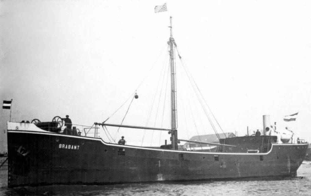 binnenvaartschip Brabant Engelandvaarder Piet Smit